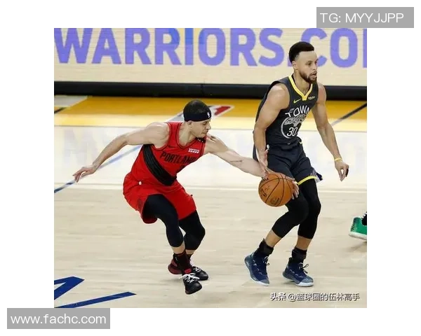 库里谈建队策略积极合理 不在热门行列但享受当前位置 库里谈建队策略积极合理 不在热门行列但享受当前位置