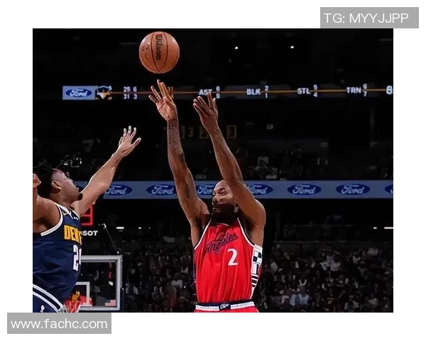 快船首节惨遭24分大逆袭 面对对手如同从未磨合过 快船首节惨遭24分大逆袭 面对对手如同从未磨合过