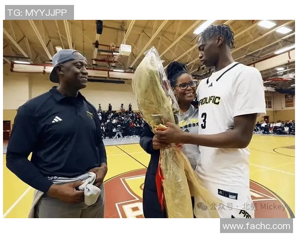 明年状元热门人选AJ迪班萨荣登《SLAM》杂志封面引发热议 明年状元热门人选AJ迪班萨荣登《SLAM》杂志封面引发热议